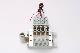 Vuvg-lk10-m52-at-m5-1h2l-s Festo Dr-120-24 4x Solenoid Valve With Manifold