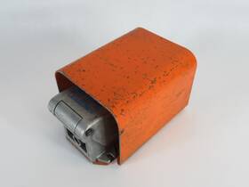 8992 Festo F-5-1/4b Enclosed Foot Valve -13.8-145 Psi Used