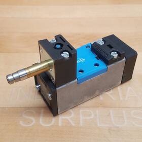 2-d-1-fr-c Festo Mn1h-5/2-d-1-fr-c Solenoid Valve 45-145psi 3-10bar - Used