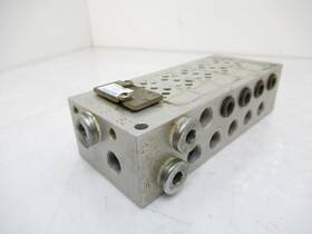 Prmy-5-1 Festo Prmy-5-1/8-6 34338 Manifold Rail With Prmyb-5 Blanking Plate