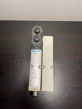 Vsva-b-b52-zd-a1-1t1l Festo Solenoid Valve Vabv-s4-1s-g14-2t2 Manifold