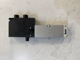 Vsva-b-b52-zd-a2-1t1l Festo 1pcs New 539182 Solenoid Valve