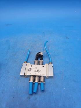 Vuwg-l10-b52-m5 Festo Solenoid Valve