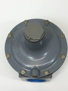289h-3 Fisher Control Spring-loaded Relief Valve 3