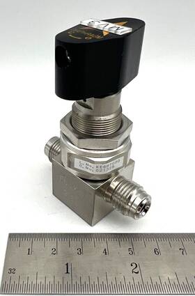 Ke68t000 Fujikin Needle Valve Swagelok Vcr Metal Gasket Fittings 316l Ss Japan