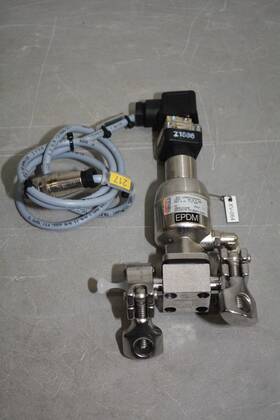 X3395 Gemu P650 Pneumatic Diaphragm Valve And Block #x3395