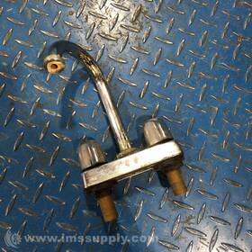 1952692 Gerber Plumbing Fixtures Llc Classic Two Handle Faucet Sink Usip