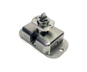18f965 Graco Tc Valve Nose Piece 1