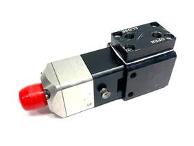 243666 Graco Ultra-lite 1k Single Component Dispense Valve 45 Degree Connection