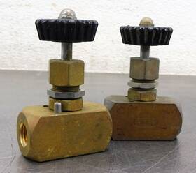 2311f4b Hoke Brass Flow Control Valve 1/4 Inch Npt 3000 Psi 20.7 Bar Lot Of Two 2