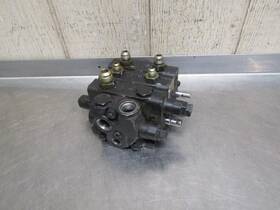 5000-c259-b Husco Hydraulic Directional Control Valve 3 Spool 8500375 K95a842-04