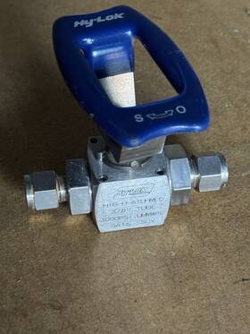 H1b-h-6tuhmlo Hy-lok 3/8 Inch Npt Stainless Ball Valve 3000 Psi