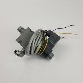 7000-18021-2160500 Hydraforce 7024660 Valve Housing With 6306024 And - Used