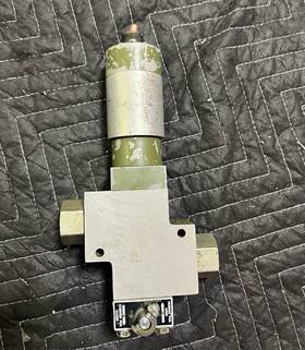 4556a3 Hydro-aire Inc. Solenoid Operated Air Shutoff Valve