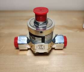 158f73-13 Itt Neo-dyn Liquid Flow Switch 1/2 Inch