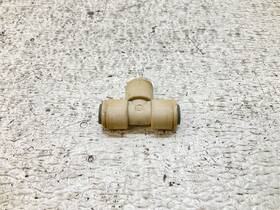 Sk266-001 John Guest Union Adapter T Fitting 17 Sk266001 Tsc