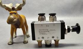 4r210-08 Jungong Hand Lever Air Valve Pneumatic 5 Ways 2 Position Lot Of 8