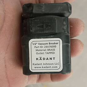 24a76000 Kadant 1/2 Inch Brass Vacuum Breaker Mpn Inlet And Outlet