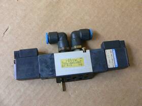 180-4e2-cpll-11w Koganei Solenoid Valve 0.15-0.7mpa 24vdc