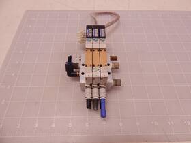 F10t1-ps Koganei Lot Of 3 Solenoid Valves With Manifold T83415
