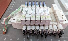 F15m8sj-9w Koganei 8-position Pneumatic Manifold With F15t1 F15t2 Valves B7s4 #2