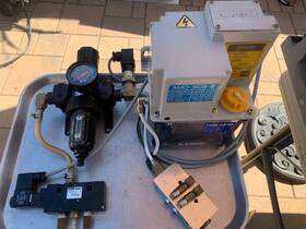 Amo-150s-iii Lube Usa Pump 220v With Parker Air Solenoid Valve And Regulator Filter