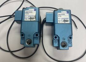 225b-614caaa Mac Solenoid Valve Lot Of 2