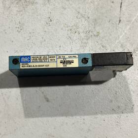 42a-ama-aj3-gddp-1dt Mac 24vdc Solenoid Valve Used Free Shipping