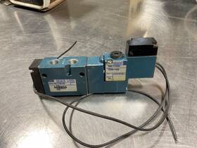 811c-pm-111aa-252 Mac 811c-pm-111jm-52 Solenoid Valve Used