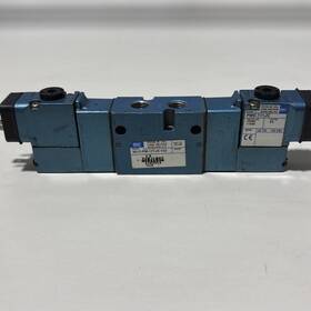 821c-pm-111jc-152 Mac 4/2 Way Double Solenoid Pneumatic Valve 150psi 120v
