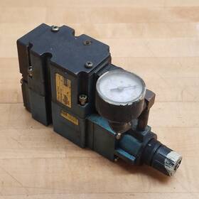 6313d-611-pm-111da9 Mac Valve Pr63a-12fa-9 Pme-111daag Assembly - Used