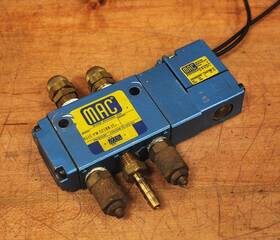 811c-pm-521ba-152 Mac Valve Solenoid 24vdc - Used