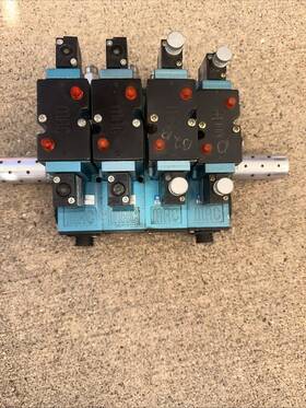 82a-0a-cka-00-0005 Mac Valves Inc / 82a0acka000005 Stx