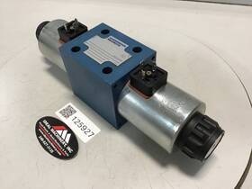 Cg24n9z4 Mannesmann Rexroth 4we10j32/cg24n9z4 Valve 4we 10 J32 Used #137661