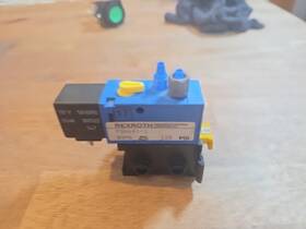 P26641-1 Mannesmann Rexroth Pneumatic Directional Control Valve