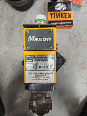 075s8111-ab11-b2a01 Maxon Series 8000 Shut Off Valve. Used