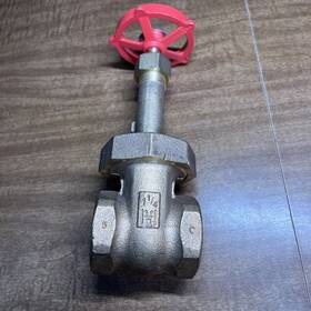 1151-34 Milwaukee 1-1/4 Inch Gate Valve Female Npt Brass 150 Swp 300 Wog