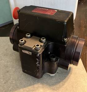 S22fofm4v6y Moog 72f716 -72f716 Servo Valve 3000psi