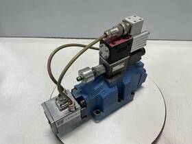 D633-7205 Moog Valve Used Servo #148683