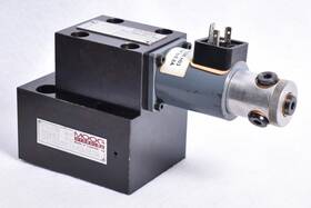 Moog Hpn681543 Hydraulic Valve Dbep04a2007eb Hpn036199
