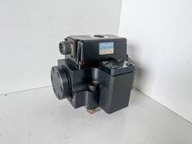 J072-188 Moog Valve Jo399 3q04 Saginomiya Electro-hydraulic Servo El08