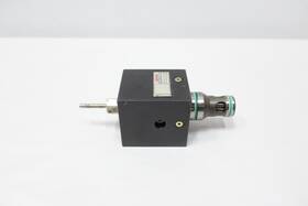Xeb17183-000-01 Moog Cartridge Valve 35mpa