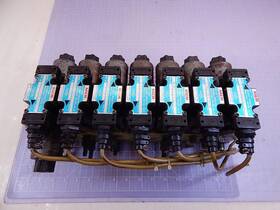 Sl-g01-a3x-r-d2-11 Nachi Solenoid Operated Directional Control Valve With Manifold