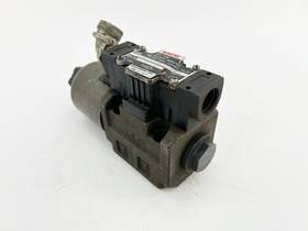 Ss-g03-a3x-r-e115-e21 Nachi Solenoid Valve Wet Type Directional Control