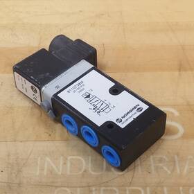 8110738m Norgren Solenoid Valve 25-250 Psi 120v 60hz - Used