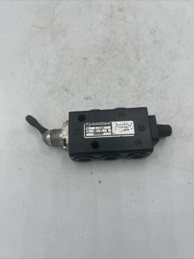 X3044322 Norgren Inline Manual Air Valve 5-way 2-position 1/8 Inch Npt