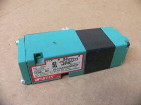 081sa43ak000030 Numatics 2/4 Solenoid Operated Spring Return Valve 110v Coil