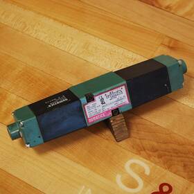 081ss400m000061 Numatics Solenoid Valve 24vdc 6.3 Watts - Used