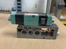 082ss415k015w30 Numatics Pneumatic Solenoid Valve With Manifold And 228-703b
