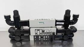 122rt100j016w00 Numatics 3 Pack Sandwich Regulator 215-533b 10-130psi